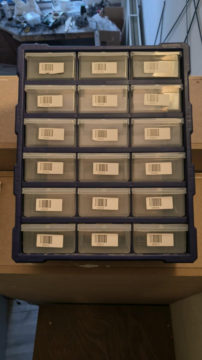 Storage system for LEGO