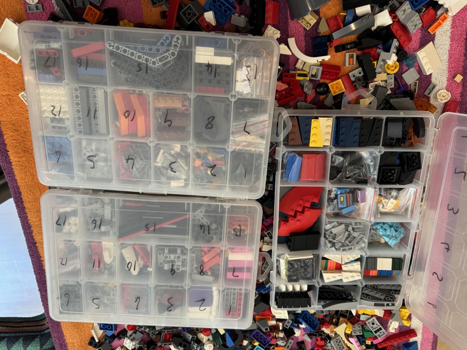 Sorted and Catalogued Used Stock with storage - 5535 Lots with 31563 parts - Based in Johannesburg, South Africa