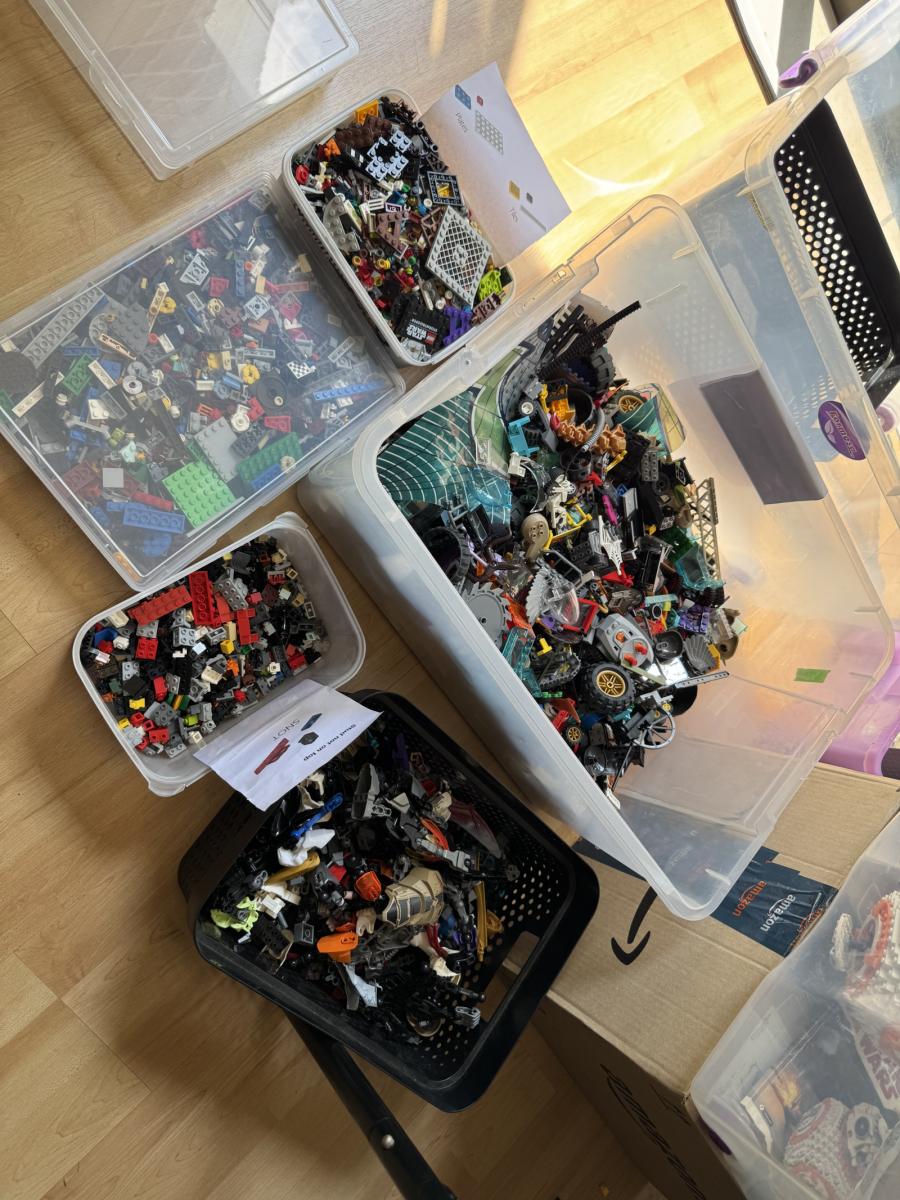 Sorted and Catalogued Used Stock with storage - 5535 Lots with 31563 parts - Based in Johannesburg, South Africa