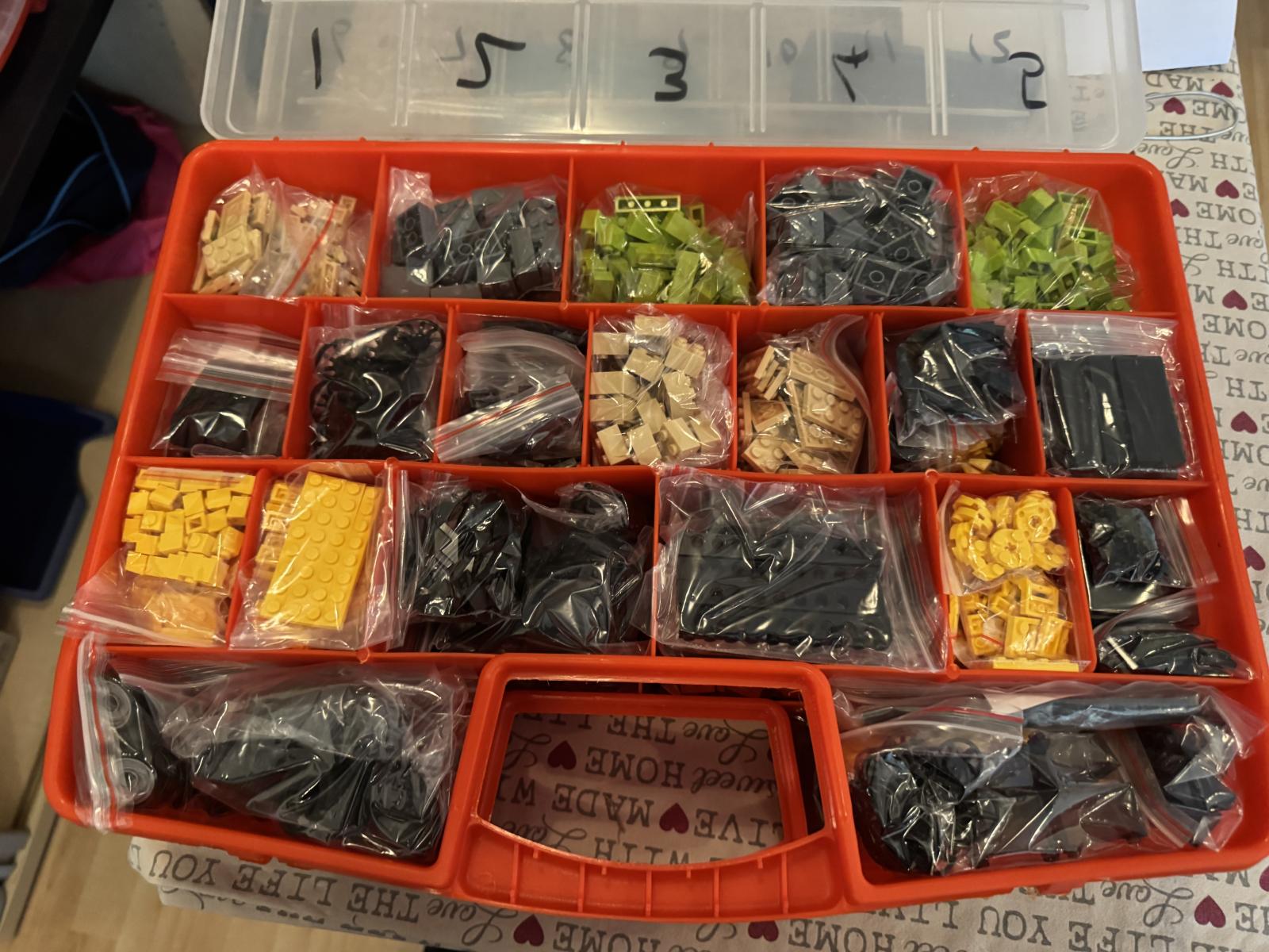 New Lego Stock - Add to your store in minutes - 2671 Lots with 38316 parts - Based in Johannesburg, South Africa