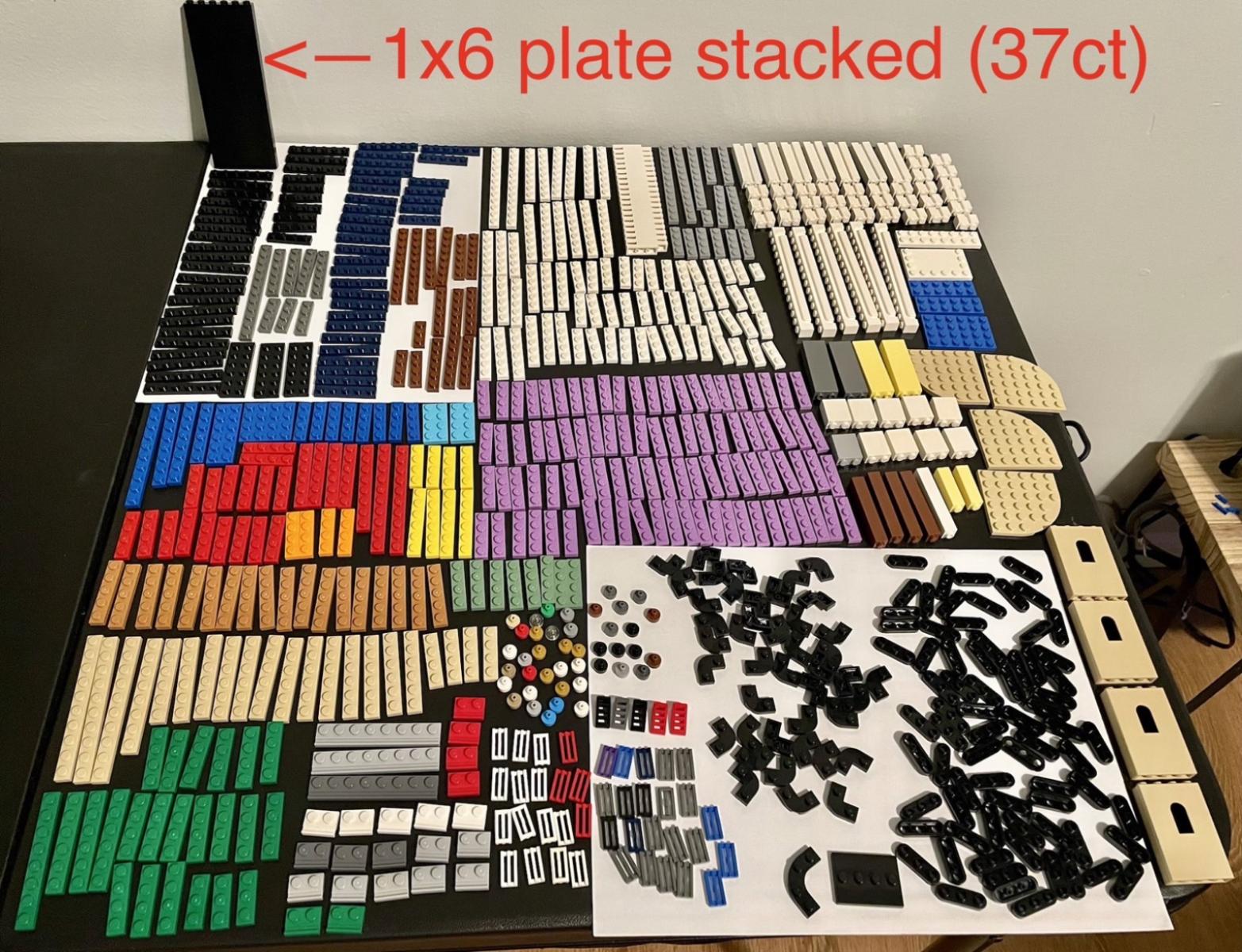 LEGO large Assortment of pieces