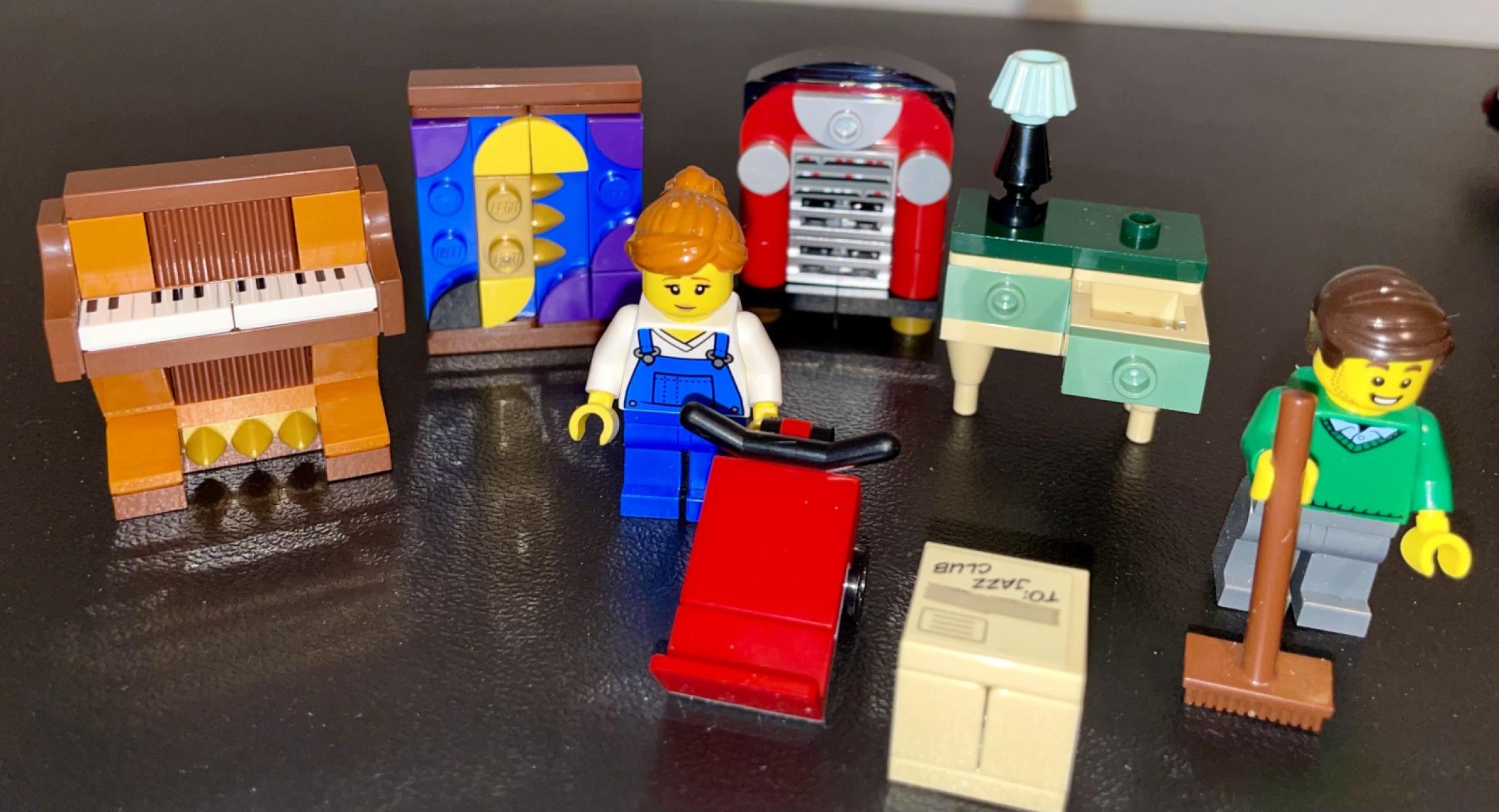 LEGO Yellow Delivery Truck & Moving Truck