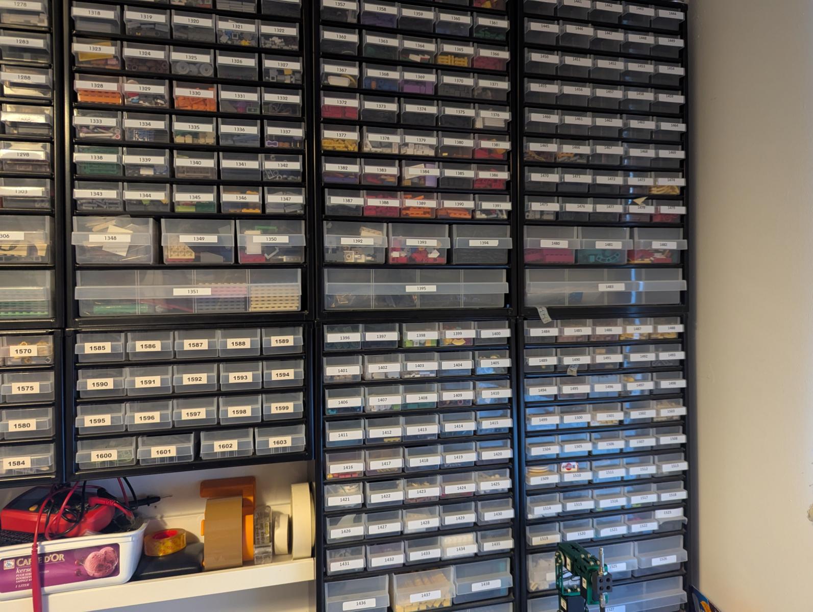 Bricklink/brickowl Store inventory + storage for sale - 8442 lots - 87516 items -  Netherlands