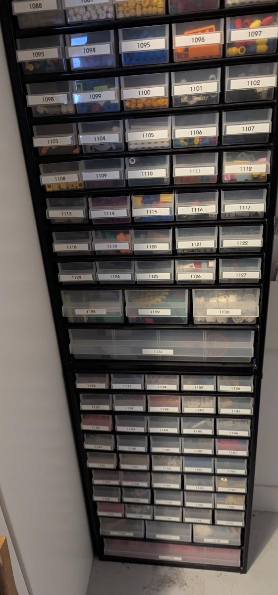 Bricklink/brickowl Store inventory + storage for sale - 8442 lots - 87516 items -  Netherlands