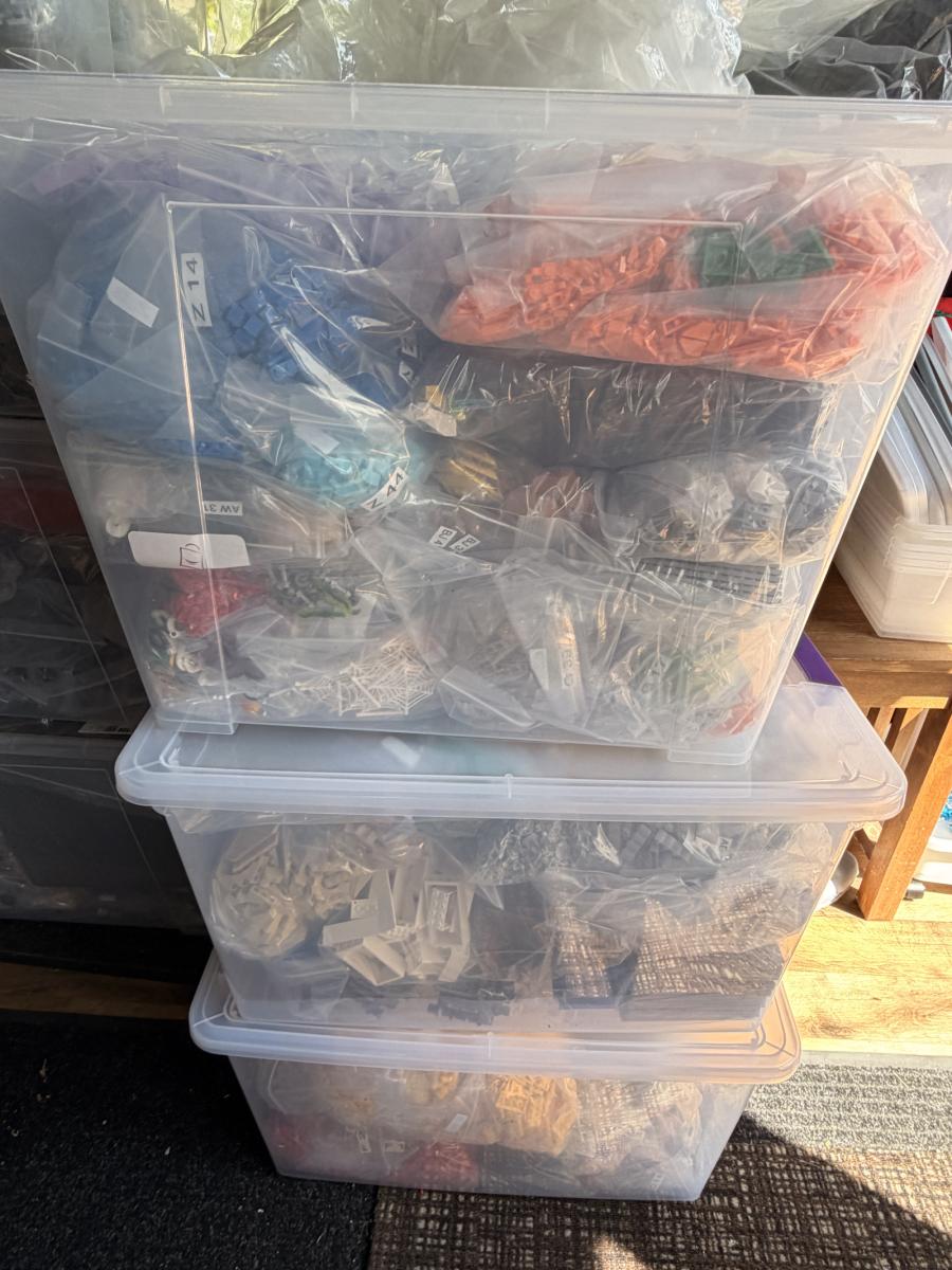 BRICK OWL / BRICKLINK STORE INVENTORY - AKRO MILLS STORAGE