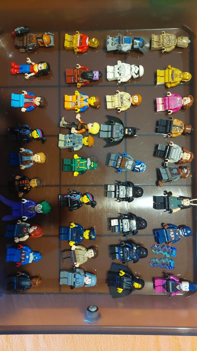 Bricklink store inventory (incl 450+ minifigures)