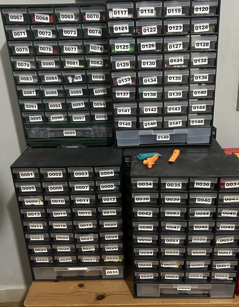 Bricklink store specialized in rare parts