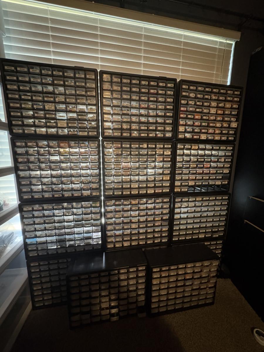 SMALL BRICKLINK STORE 5,624 LOTS 116,177 PIECES + AKROS AND STERALITES