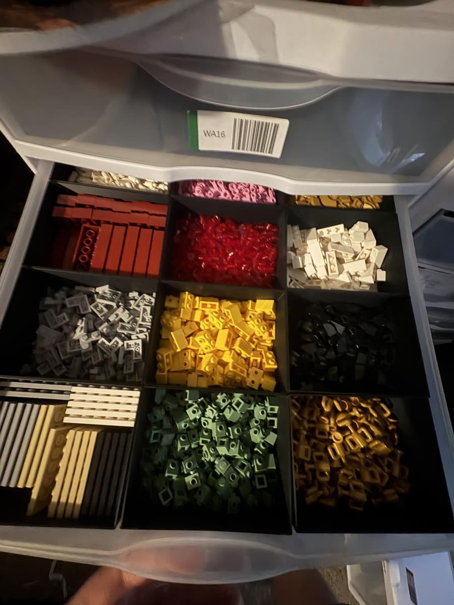 SMALL BRICKLINK STORE 5,624 LOTS 116,177 PIECES + AKROS AND STERALITES