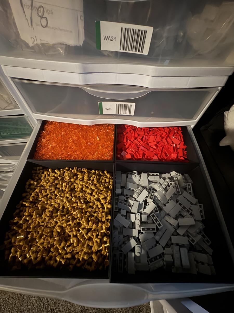 SMALL BRICKLINK STORE 5,624 LOTS 116,177 PIECES + AKROS AND STERALITES