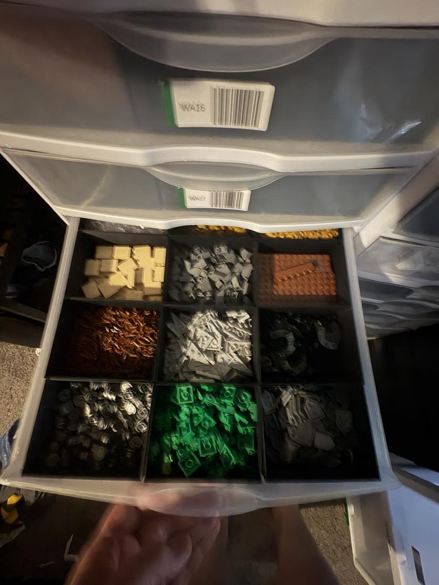 SMALL BRICKLINK STORE 5,624 LOTS 116,177 PIECES + AKROS AND STERALITES