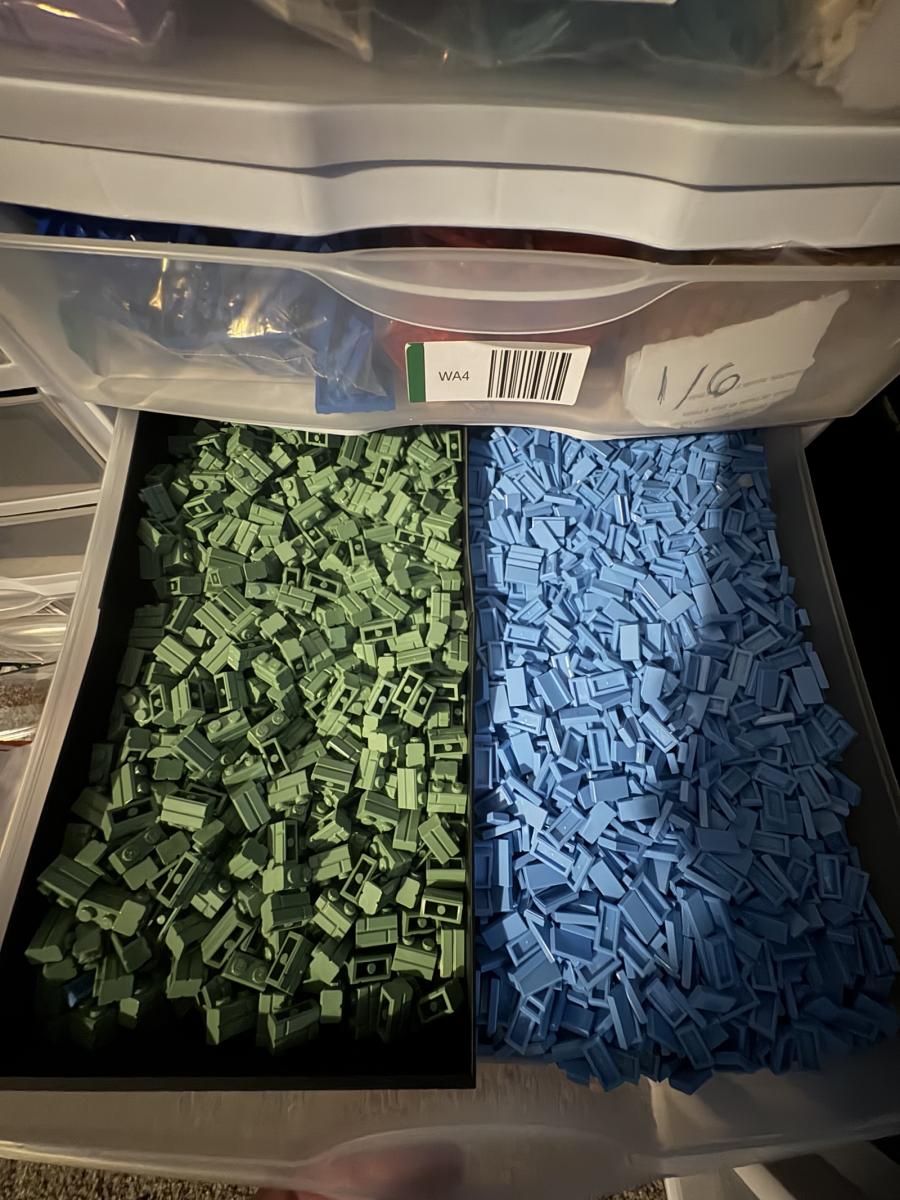 SMALL BRICKLINK STORE 5,624 LOTS 116,177 PIECES + AKROS AND STERALITES