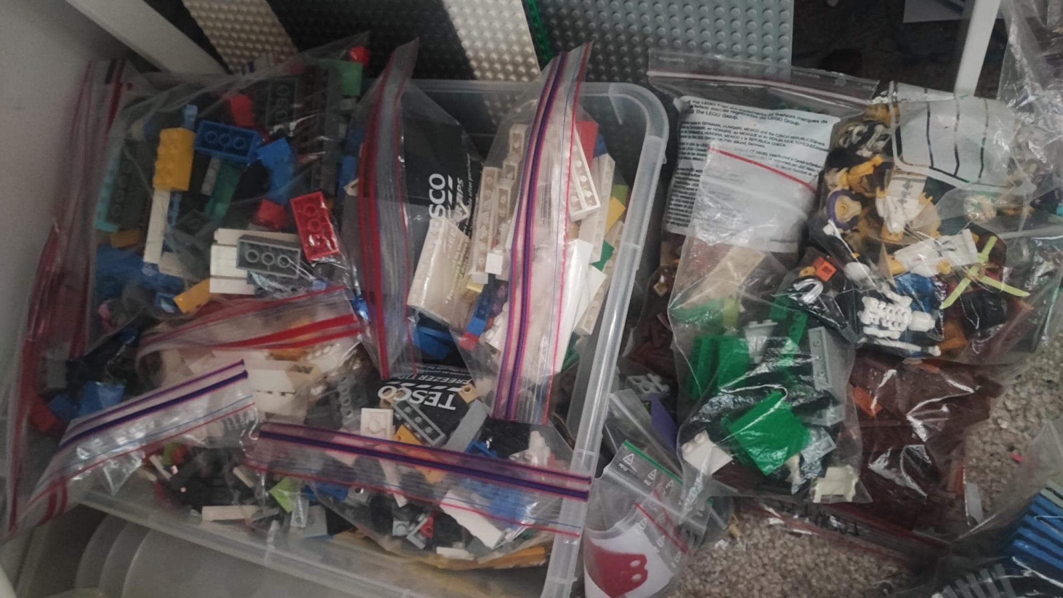 Small Bricklink Store + Unlisted SORTED Bulk + Sets