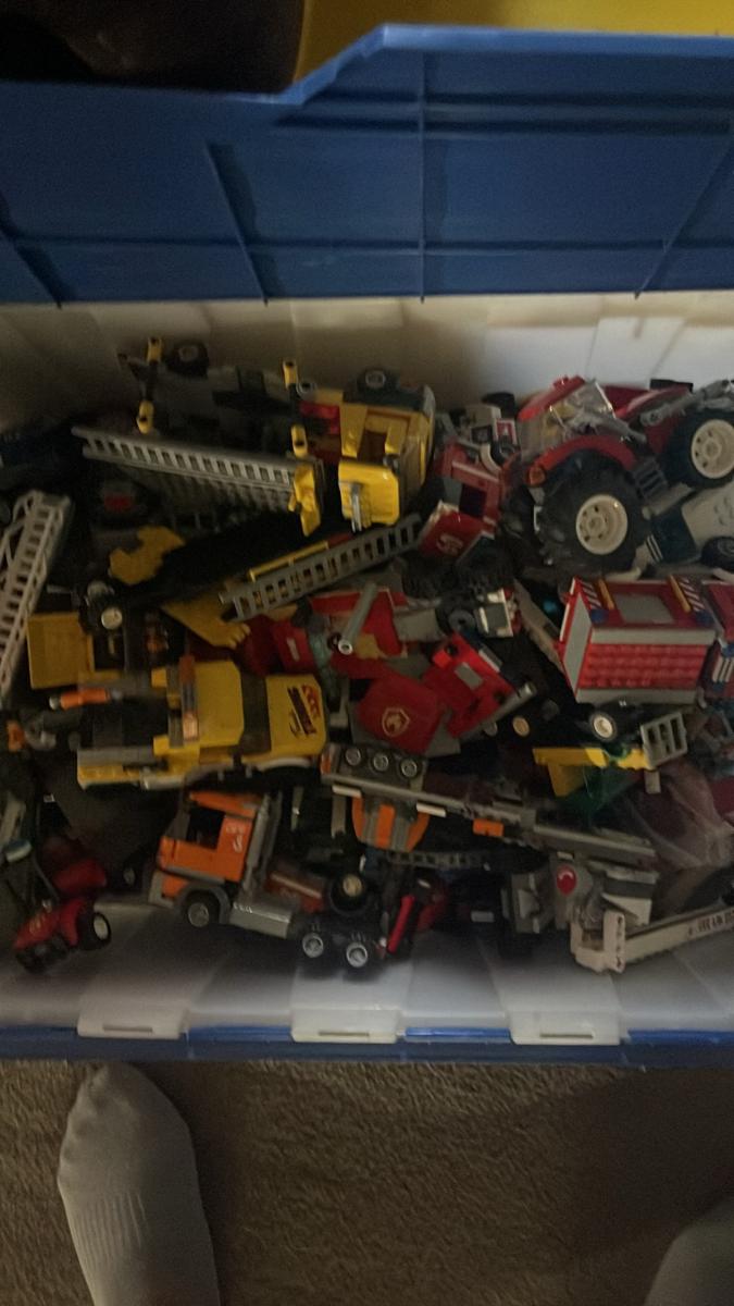 Bricklink store with more stock