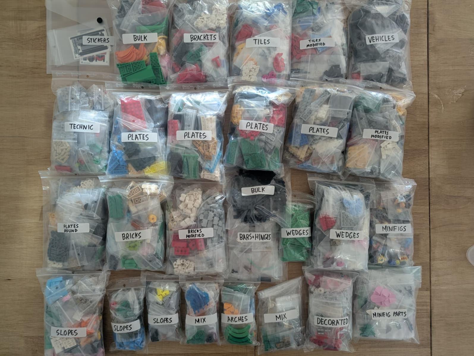 New LEGO BrickLink Inventory - 7,347 Parts / 961 Lots - Spain