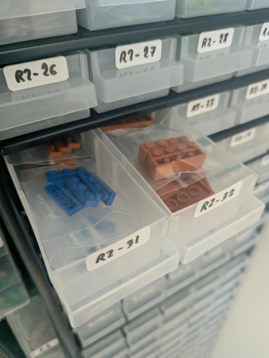 New LEGO BrickLink Inventory - 7,347 Parts / 961 Lots - Spain