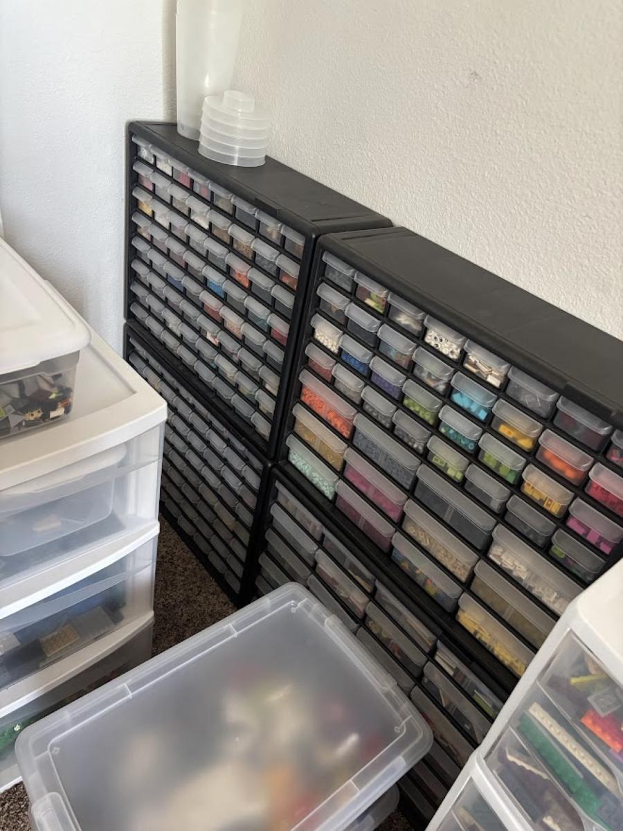 Medium Bricklink Store collection - 80,000+ parts, sets, figs (SoCal)