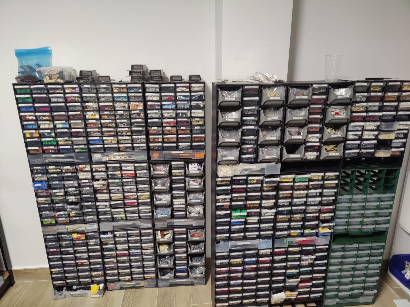 Tienda Mediana-Pequeña 94k items, 8345 lots