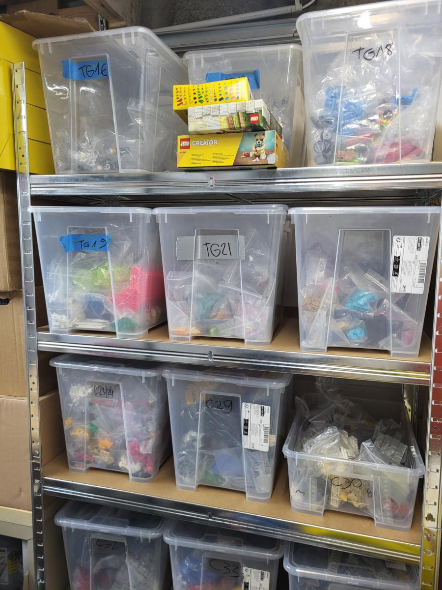 Full Bricklink store + personnal collection